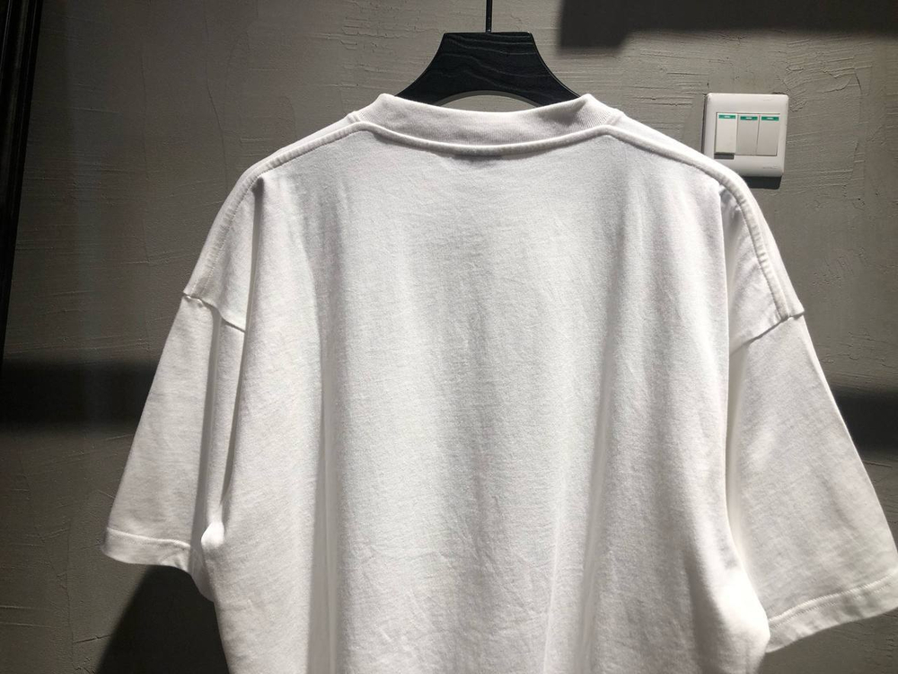 Футболка Vetements