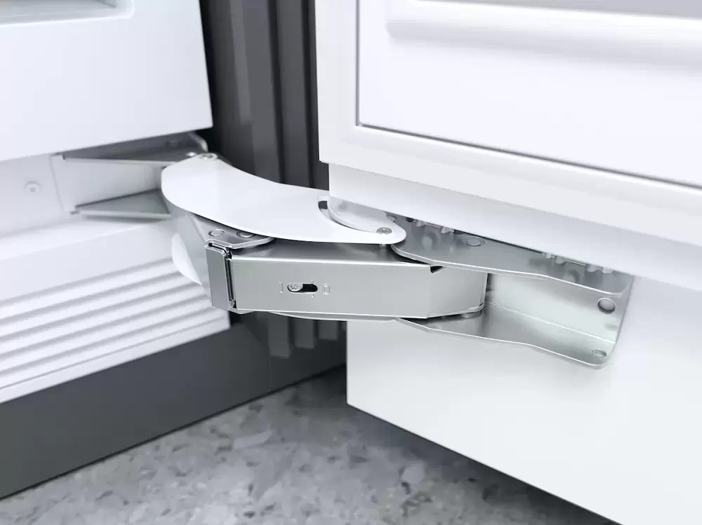 Встраиваемый холодильник Miele KF 2902 Vi MasterCool
