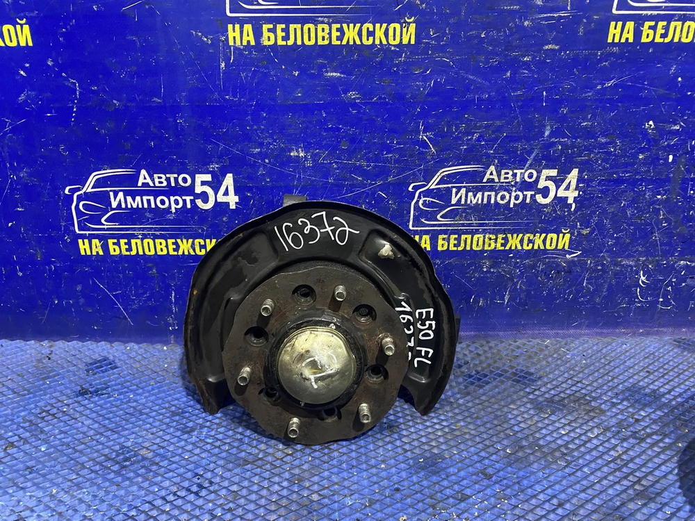 Ступица передняя левая NISSAN ELGRAND 2000-2002