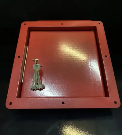 Антивандальная защитная дверка на силомер Rocky Boxer