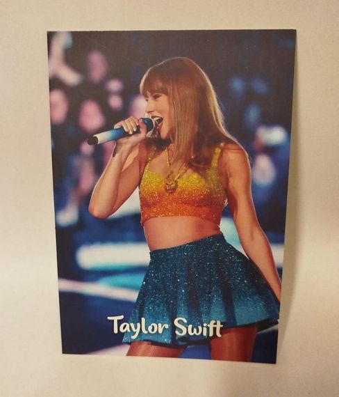 Açıqca \ Открытки \ Postcard Taylor Swift ( blue )