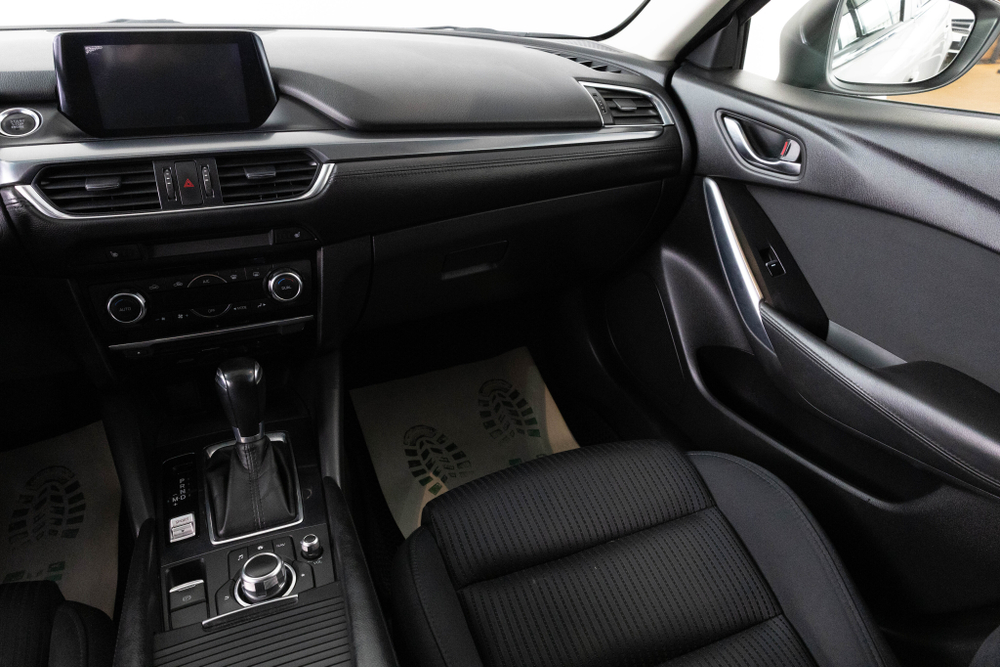 Mazda Mazda6, 2015 год