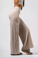 Брюки Deni x NEBBIA High-waist Flared Pants 312 Кремовые