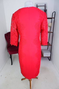 Платье Eleni Viare с кружевной вставкой, маркировка 44, визуально на 48/50 размер, новое