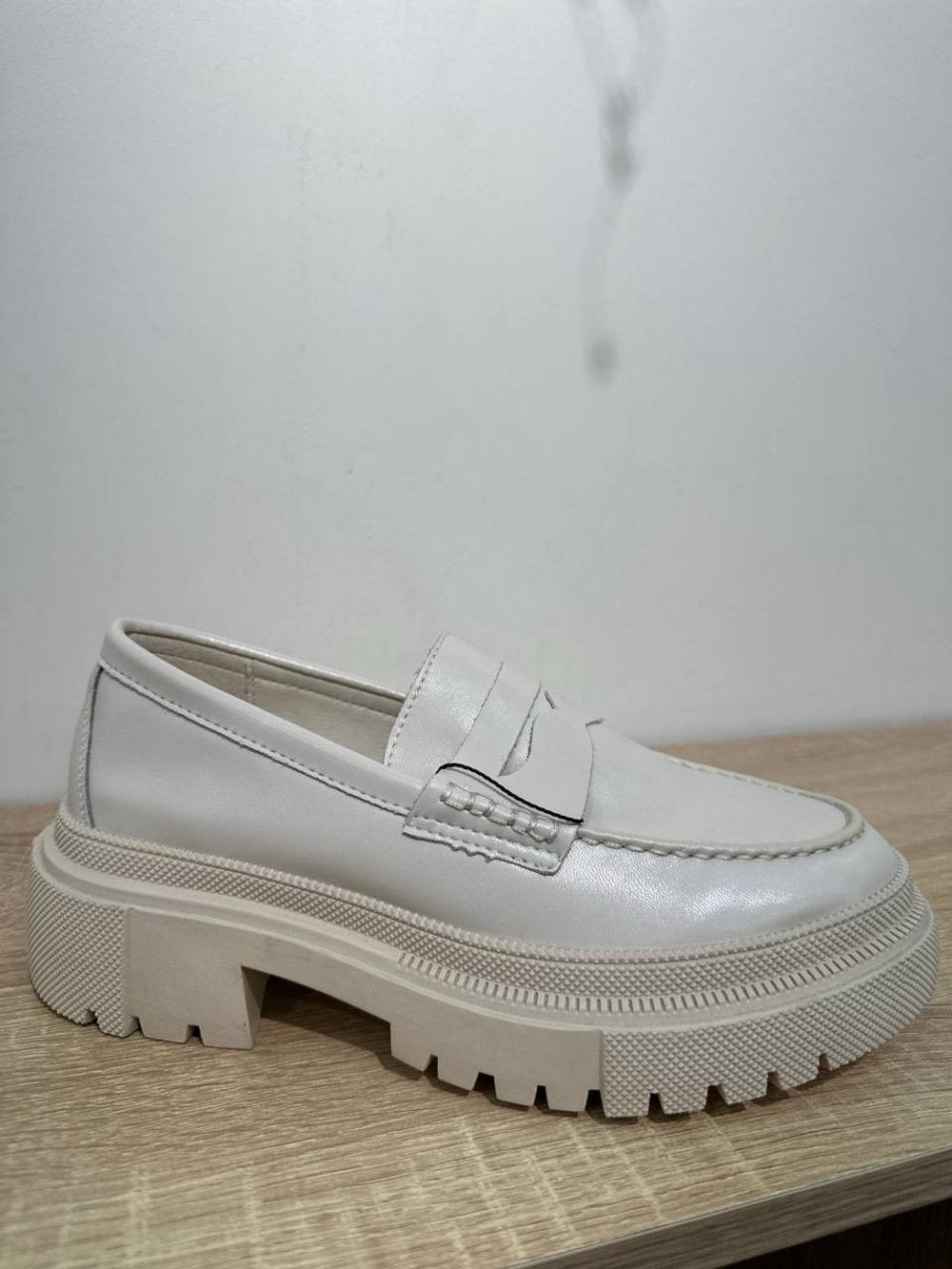 Лоферы из натуральной кожи