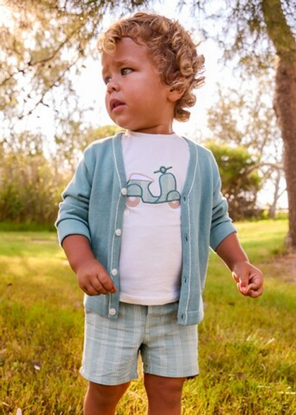 футболка с шортами