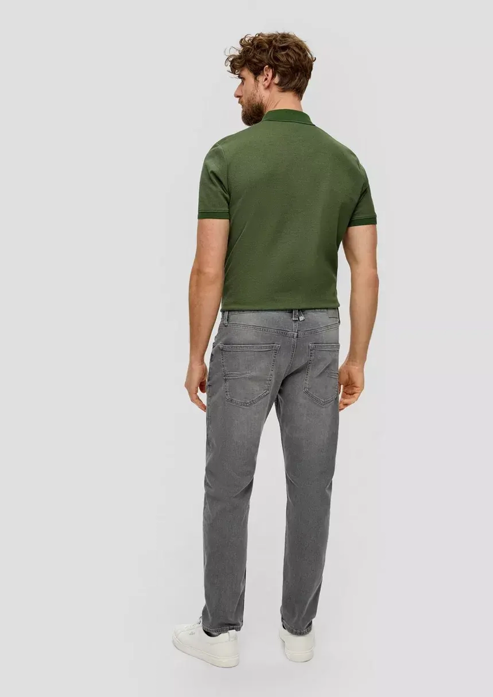 Jeans Mauro / Regular Fit / Mid Rise / Tapered Leg s.Oliver