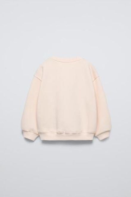 ZARA ТОЛСТОВКА С ДЕТАЛЬЮ «СЕРДЦЕ» ИЗ КРУЖЕВА КРОШЕ, ЭКРЮ