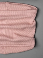 Шапка для девочки на осень