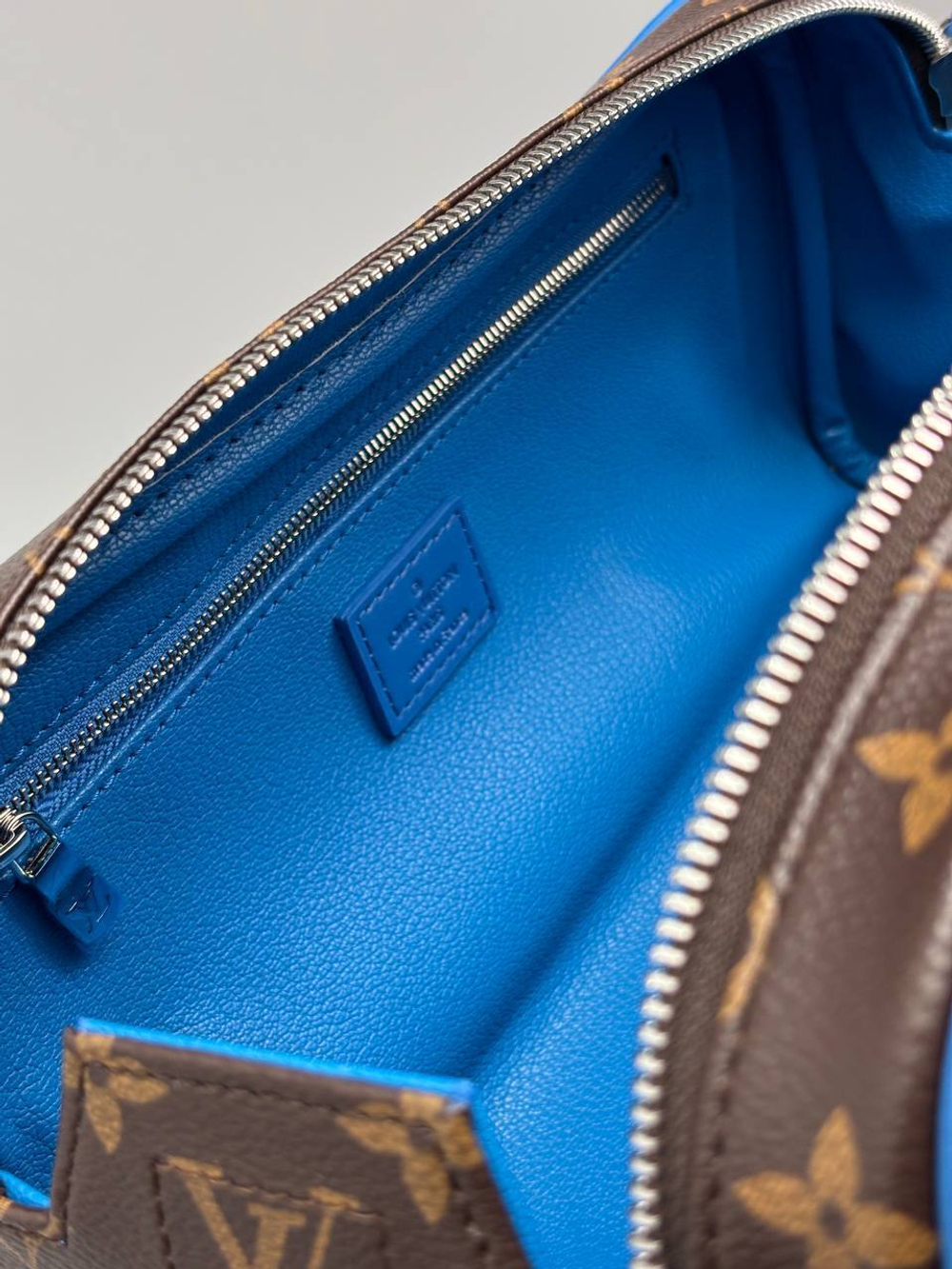 Косметичка Louis Vuitton