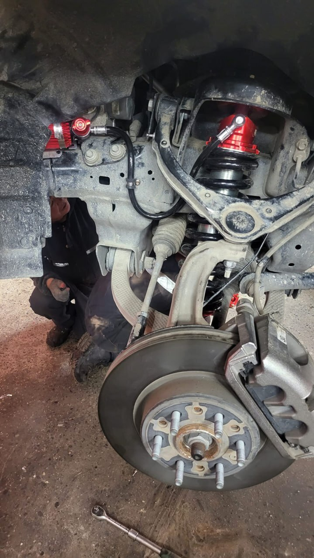 Dodge Ram 1500 (2012-2018) лифт-комплект регулируемой подвески +2" ST8000