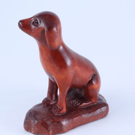 Нэцкэ Собака на подставке