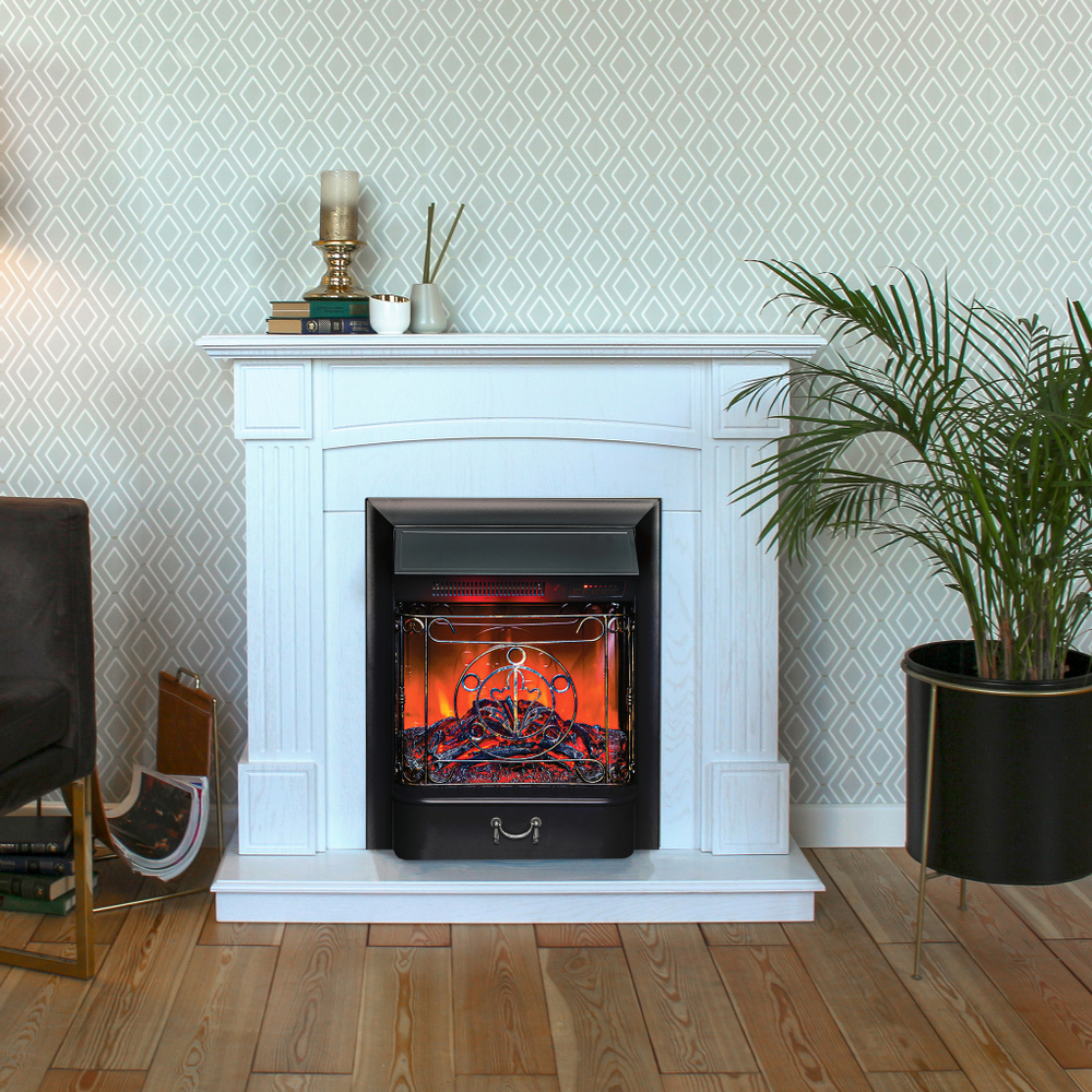 Каминокомплект Real Flame Andrea WT с очагом Majestic Lux Black RC