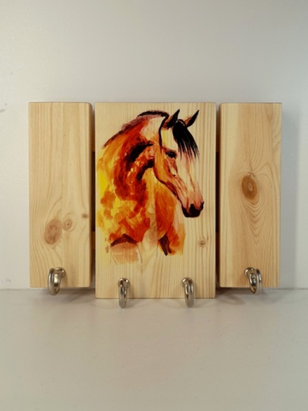 Ключница вешалка с буланой лошадью. 4 крючка