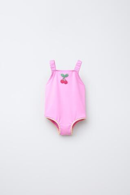 ZARA КУПАЛЬНИК С ВЯЗАНОЙ ВИШНЕЙ, РОЗОВЫЙ