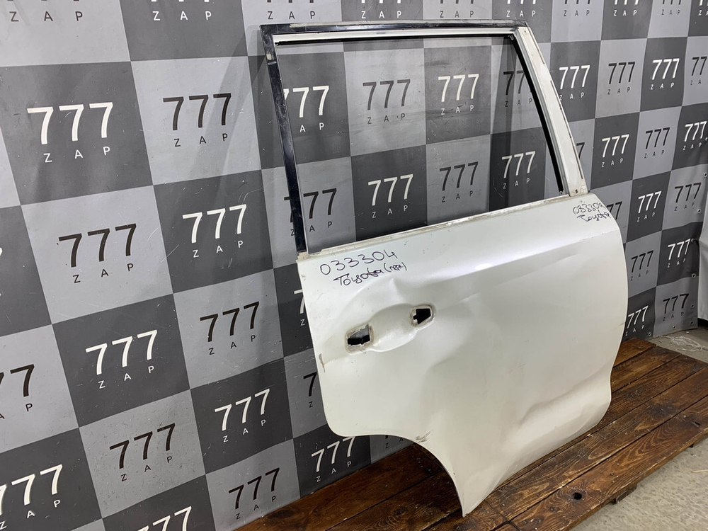 Дверь задняя правая Lexus LX 3 (LX 570) 15-23 Б/У Оригинал 6700360550