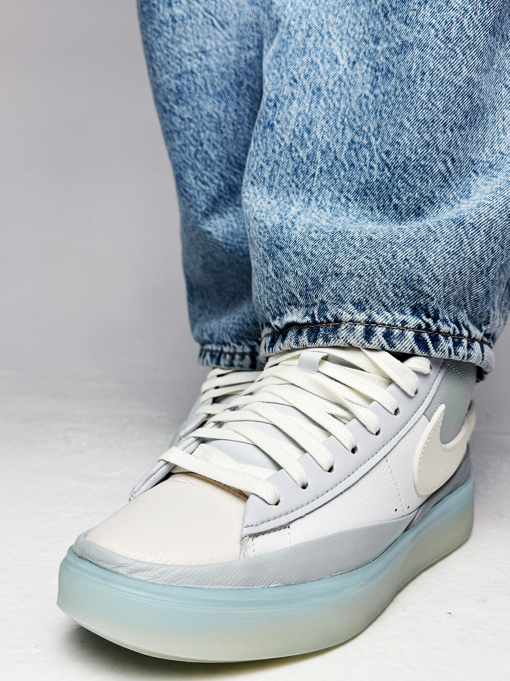 Кроссовки Nike Blazer Phantom