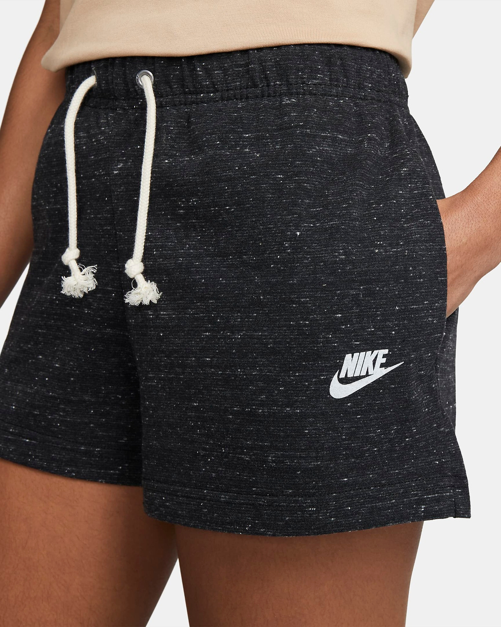 Винтажные шорты  Nike Sportswear Gym