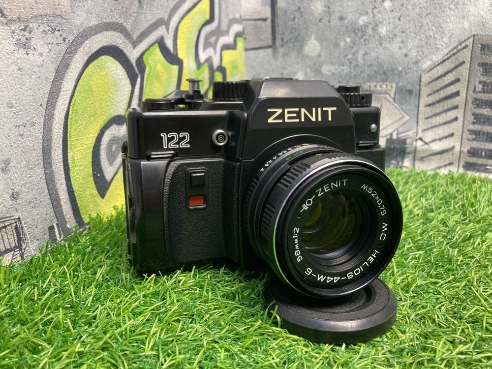 Zenit 11 + Helios-44M-6