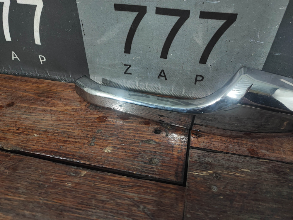 Молдинг переднего бампера левый Land Cruiser Prado 150 17-20 Б/У Оригинал PZ32160132