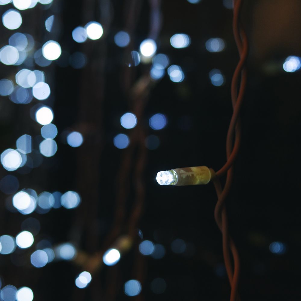 ULD-C1515-160-TWK WHITE IP67 Занавес светодиодный с эффектом мерцания. 1.5х1.5м. Соединяемый. 160 светодиодов. Белый свет. Провод белый. TM Uniel.