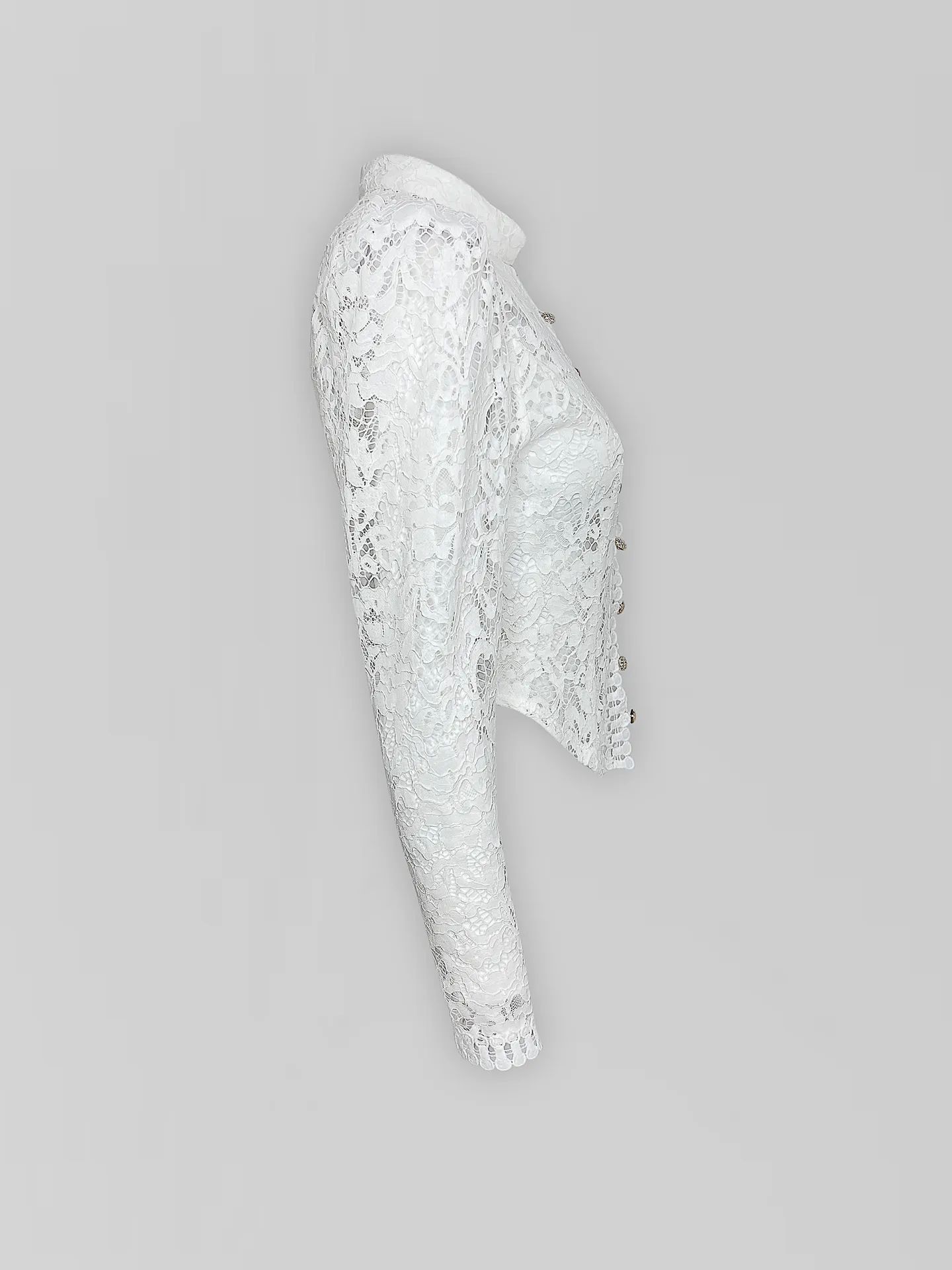 Блузка BD colleсtion однотонная приталенная из гипюра на золотых пуговицах