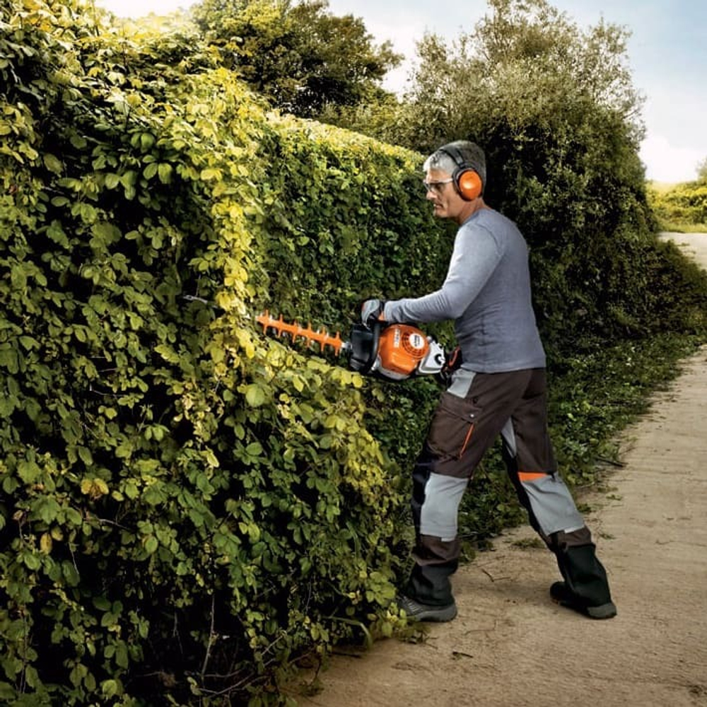 Бензоножницы Stihl HS 82 R