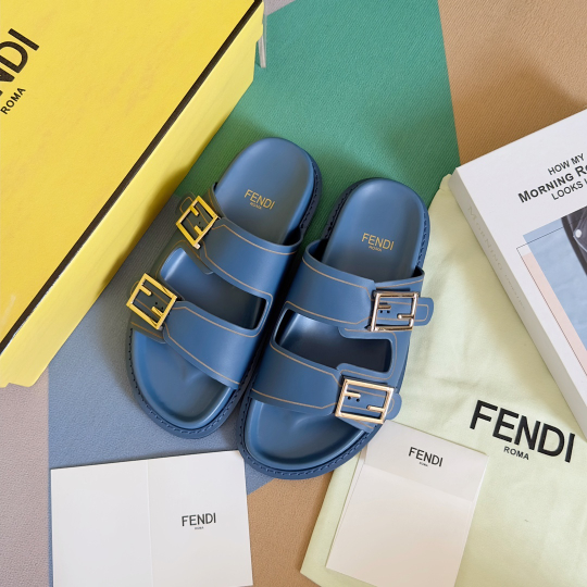 Fendi Feel Slides