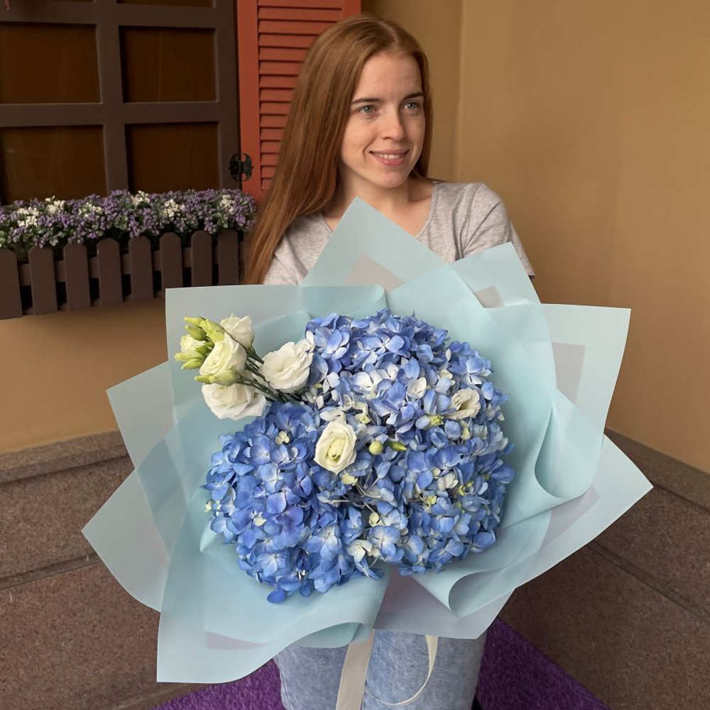 Букет из гортензии и эустомы «Моя мечтательница»