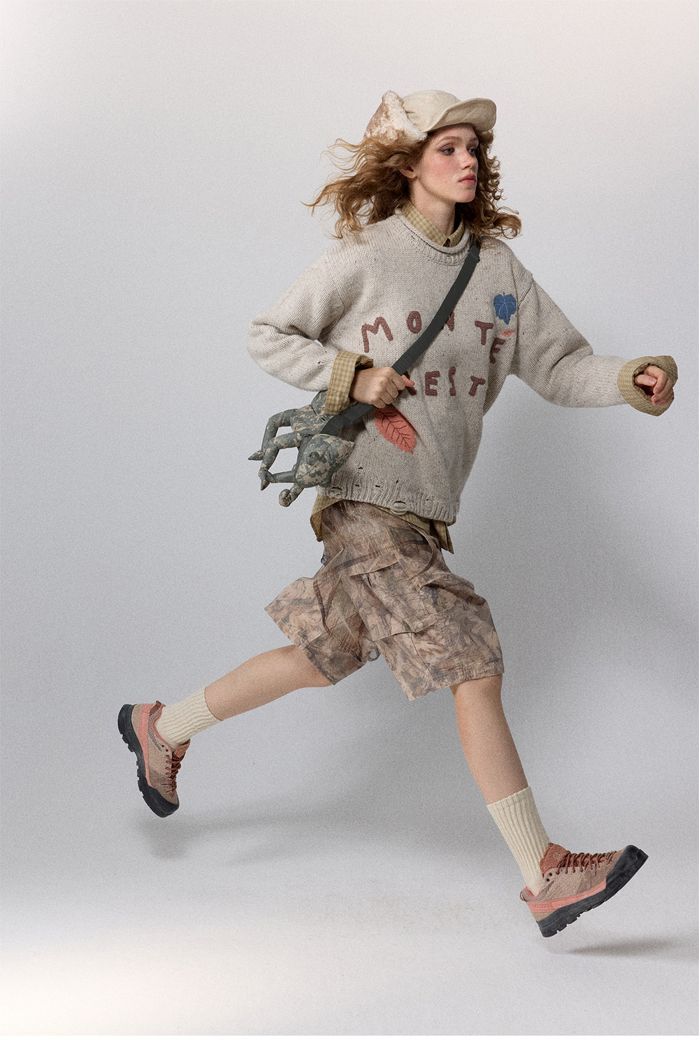 Свитер Винтажный Nothomme Monterest vintage distressed round neck hand-embroidered sweater