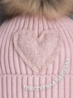 Шапка зимняя вязаная с помпоном для девочки