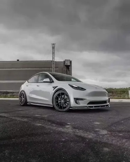 Карбоновый обвес для Tesla Model Y 2020+ Тесла
