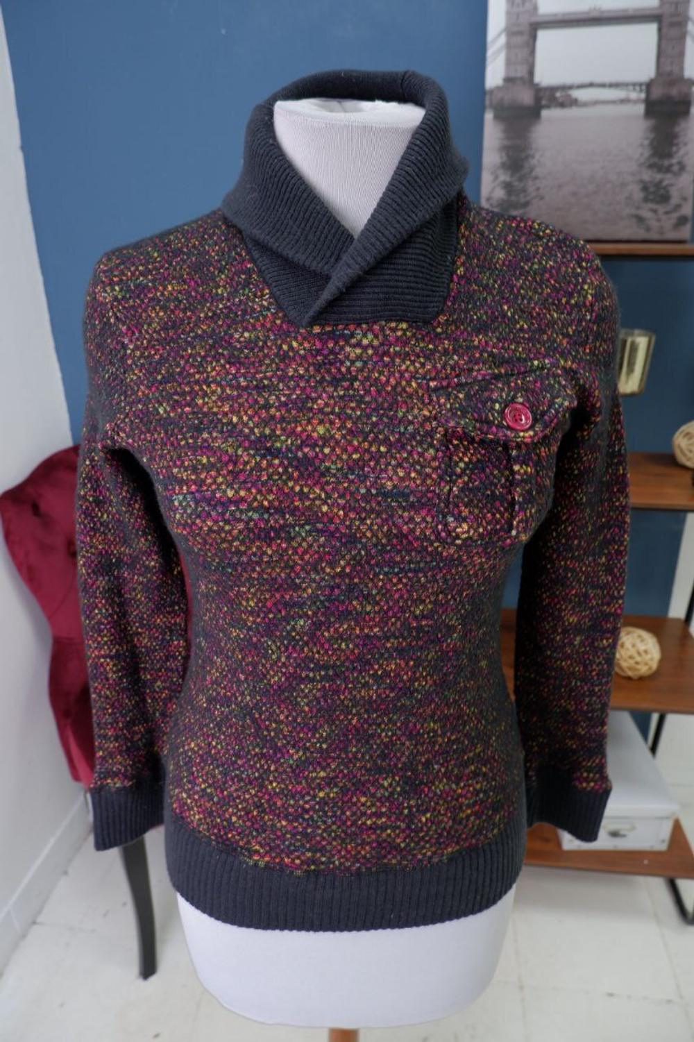 Кофта с воротником 40 размер