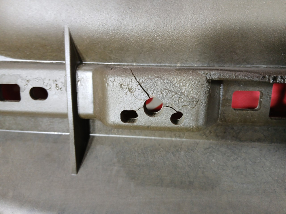 Бардачок задней стенки