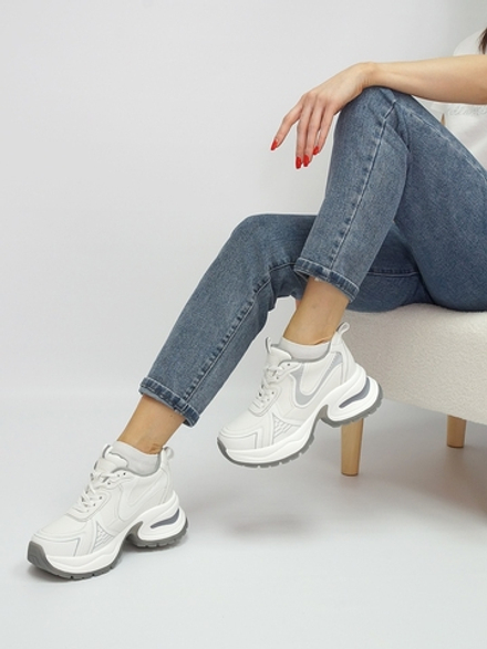 Кроссовки женские демисезонные