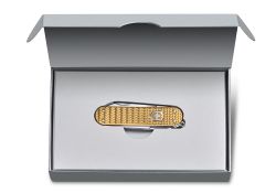 Мультитул Нож Victorinox 0.6221.408G Classic Precious Aloxфотография - 5
