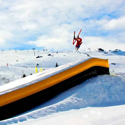 Надувная подушка-склон «SnowSlope» для слоупстайла и фристайла, 16×11×2,5 м