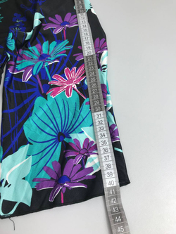 Блузка Melrose с цветами 42 размер