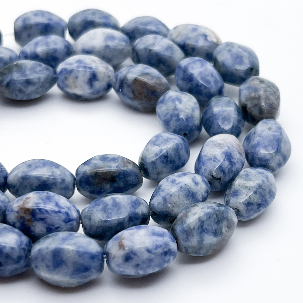 Содалит бусины, размер около 14*11 мм, цена за набор 6 шт