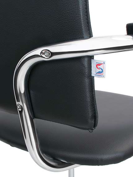 Стул офисный Sylwia arm