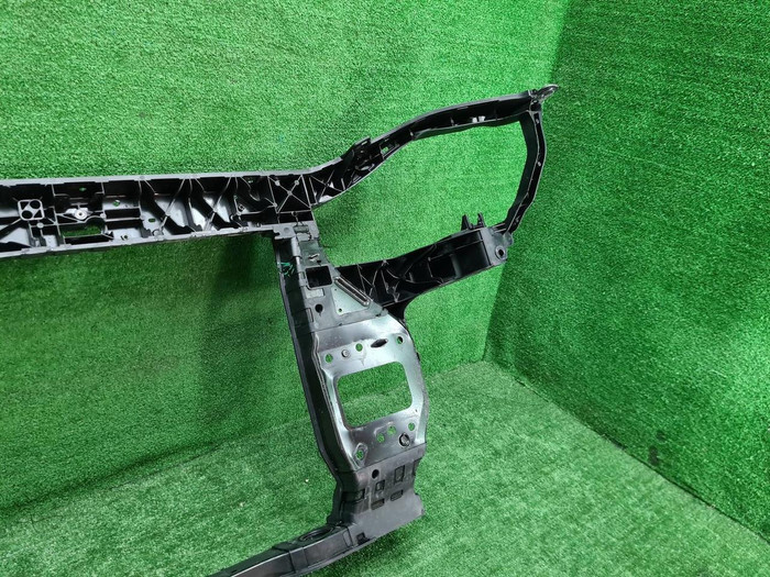 Телевизор Kia Carnival 4 (2020-н.в.)