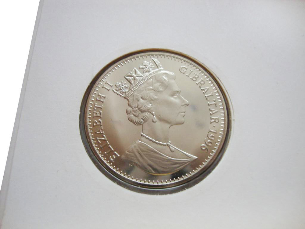 1 крона. Чарли Чаплин 100 лет кино. Гибралтар. 1996 год (в конверте со спецгашением)