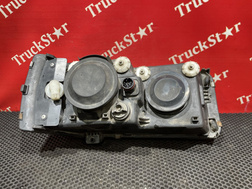 Фара передняя левая