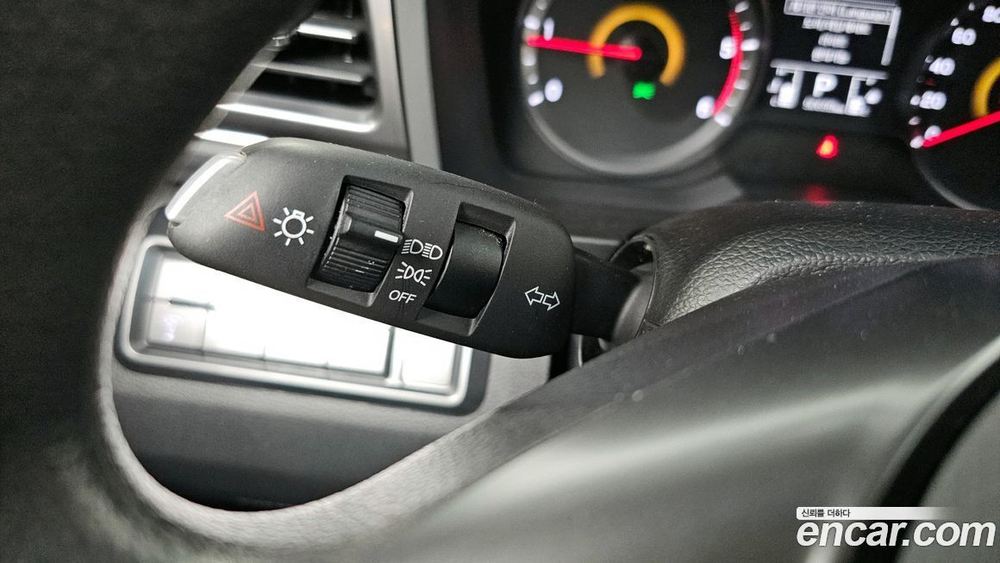 KG Mobility (Ssangyong) Very New Tivoli Дизель 1.6 2WD (01.2020)