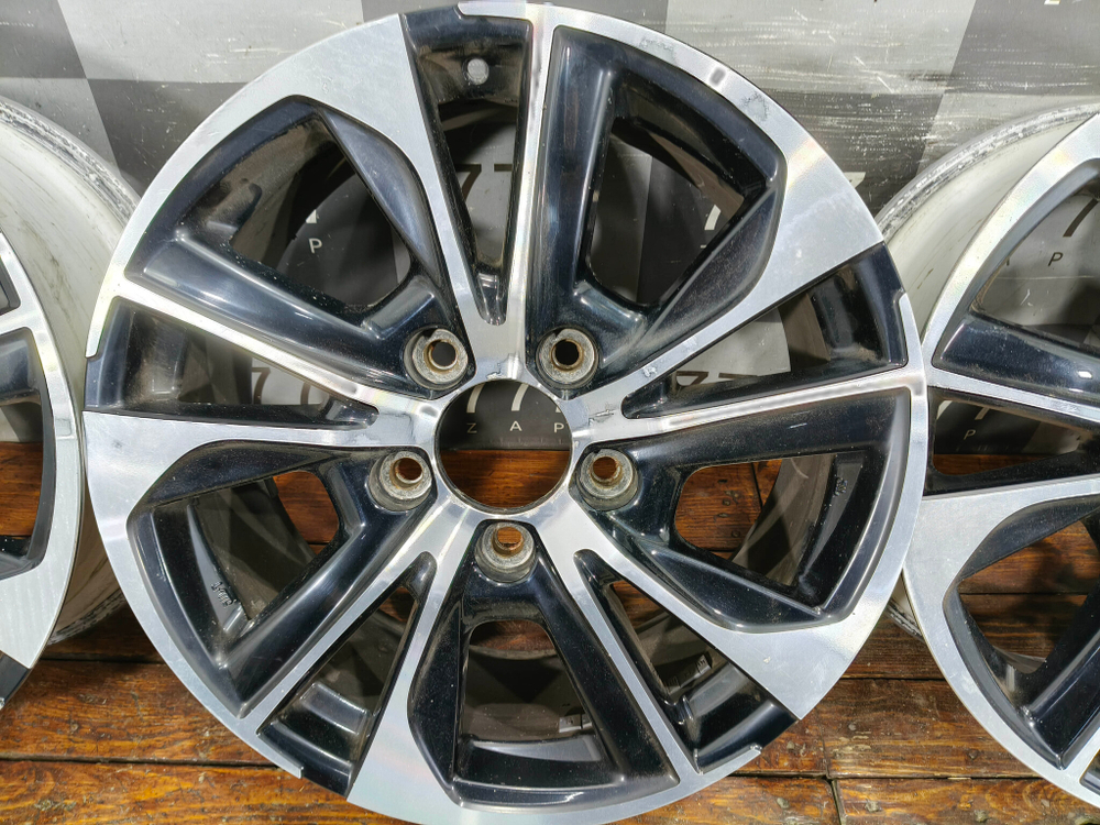 Диски литые R20 Toyota Land Cruiser 200 Б/У Оригинал 42611WQ060