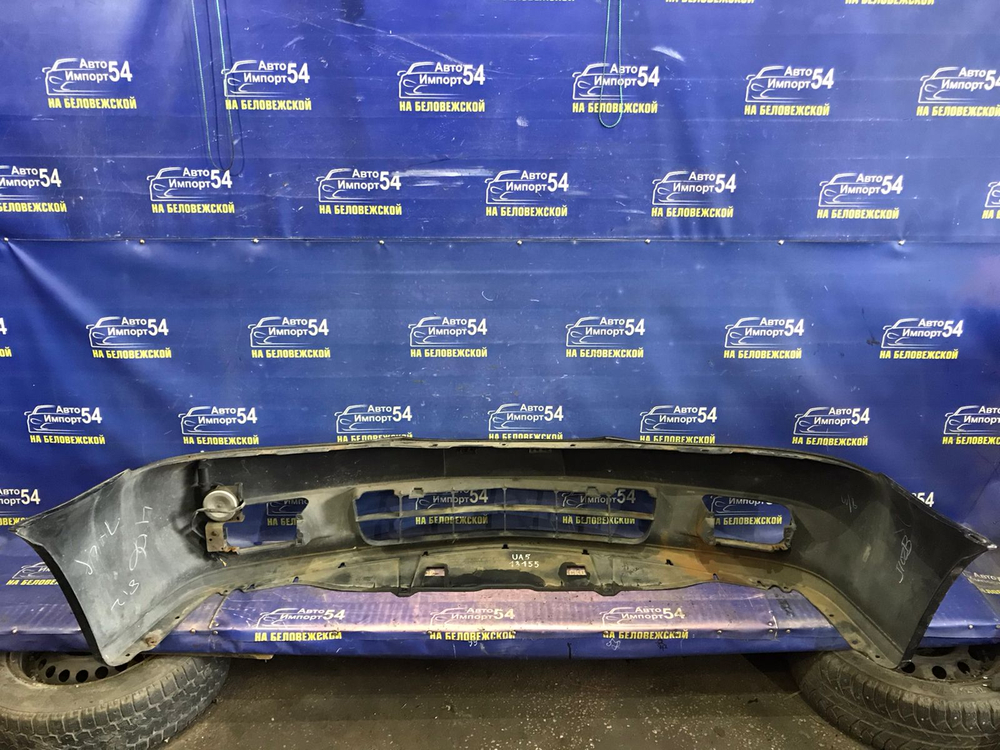 Бампер передний Honda SABER 1998-2001