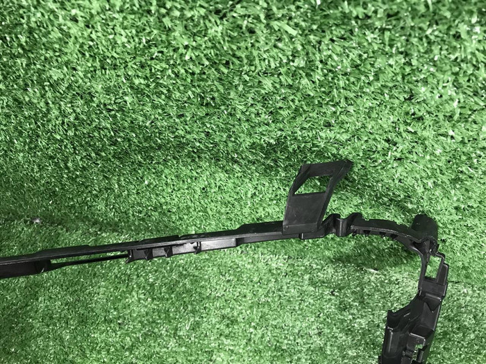 Решетка переднего бампера Porsche Cayenne 3 17-23