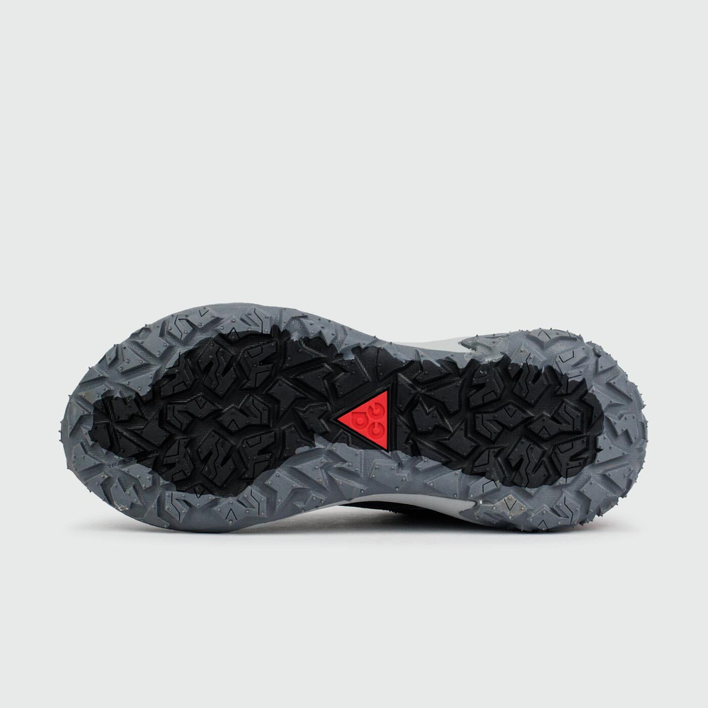 Кроссовки Nike ACG Mountain Fly 2 Low Gtx Grey Red