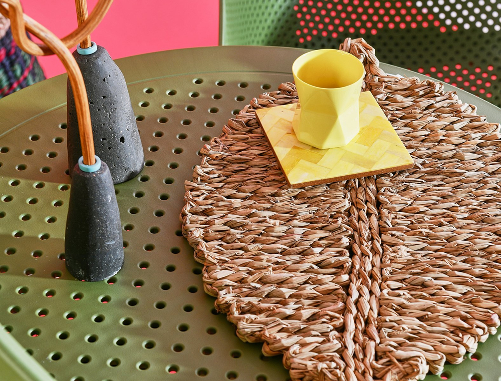 Стол пластиковый складной Siesta Contract Sky Folding Table Ø60, оливковый