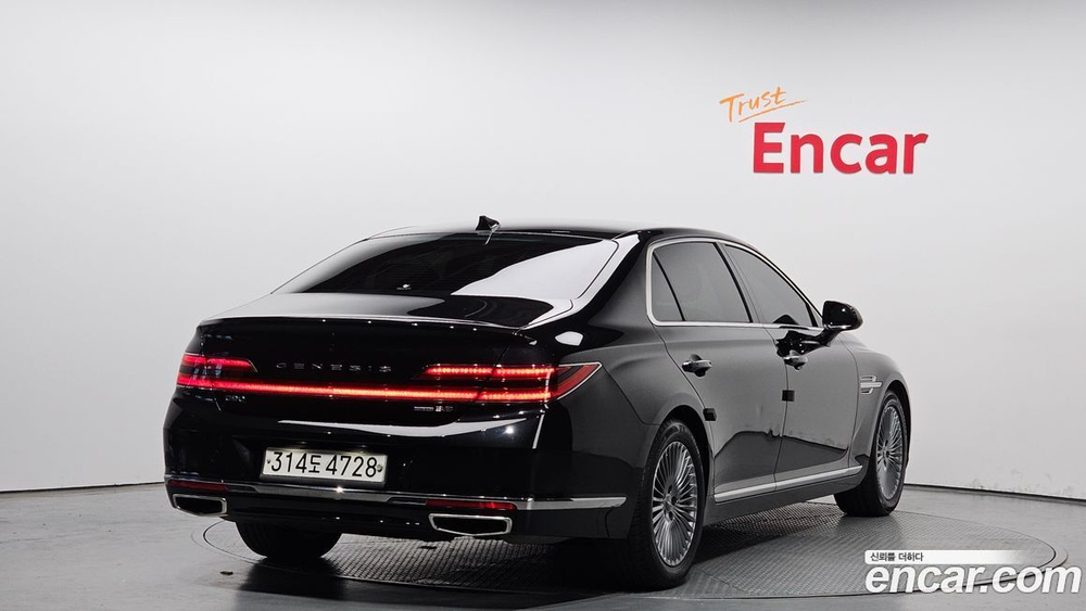 Genesis G90 3.8 AWD (11.2019)